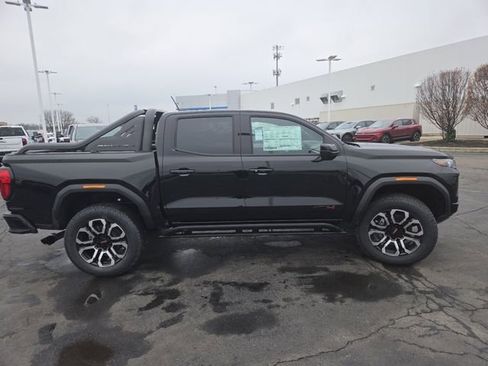 New 2026 GMC Canyon AT4 w/ Nightfall Edition image 22
