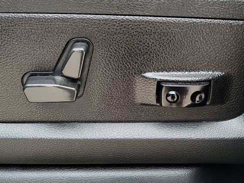 Used 2022 RAM 3500 Laramie AWD/4WD image 20