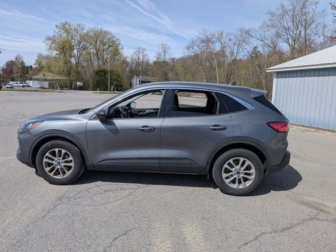 Used 2022 Ford Escape SE w/ Convenience Package AWD/4WD image 6