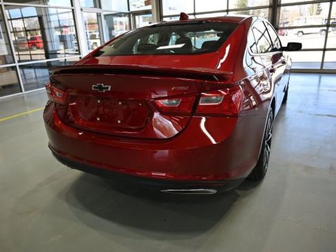 Used 2024 Chevrolet Malibu RS w/ LPO, Floor Liner Package FWD image 5