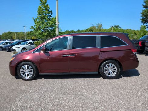 Used 2016 Honda Odyssey SE image 3