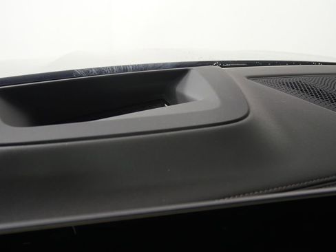 Certified 2025 BMW X5 xDrive40i w/ Premium Package image 24