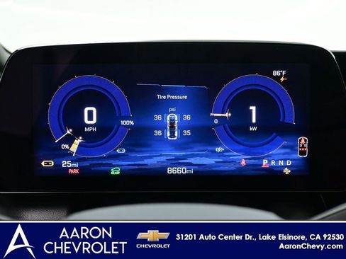 New 2025 Chevrolet Equinox EV RS FWD image 17