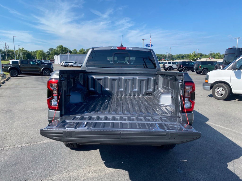 New 2026 Ford Ranger XLT w/ Equipment Group 301A High AWD/4WD image 9