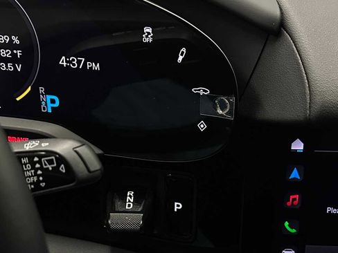 Used 2024 Porsche Taycan 4 Cross Turismo image 28