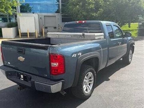 Used 2011 Chevrolet Silverado 1500 LS AWD/4WD image 2