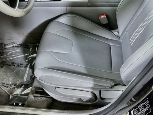 Used 2023 Hyundai Elantra SEL w/ Convenience Package FWD image 19