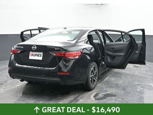 Used 2024 Nissan Sentra SV image 60