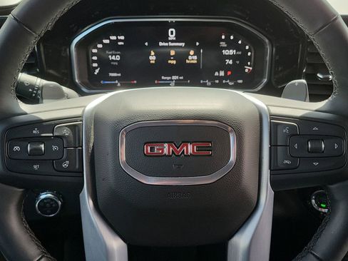 Certified 2026 GMC Sierra 1500 Elevation w/ Elevation Premium Package AWD/4WD image 11