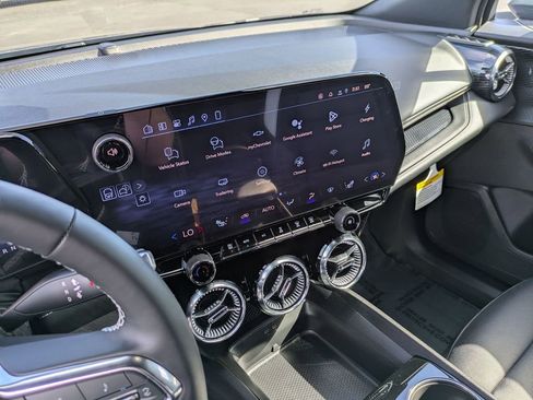 New 2026 Chevrolet Blazer EV LT image 19