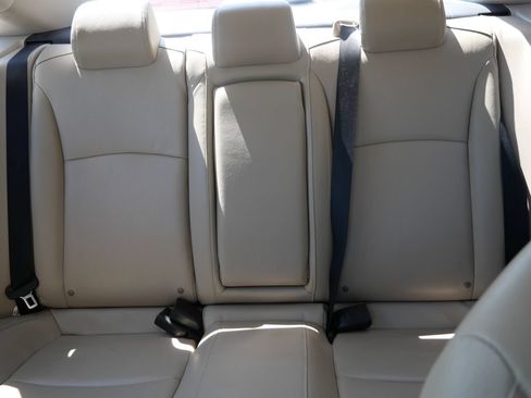 Used 2017 Honda Civic EX-L image 14