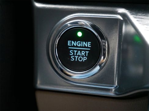 Certified 2023 Ford F150 Lariat image 21