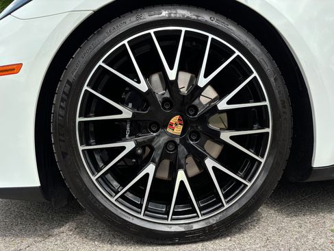Used 2025 Porsche Panamera 4 AWD/4WD image 60