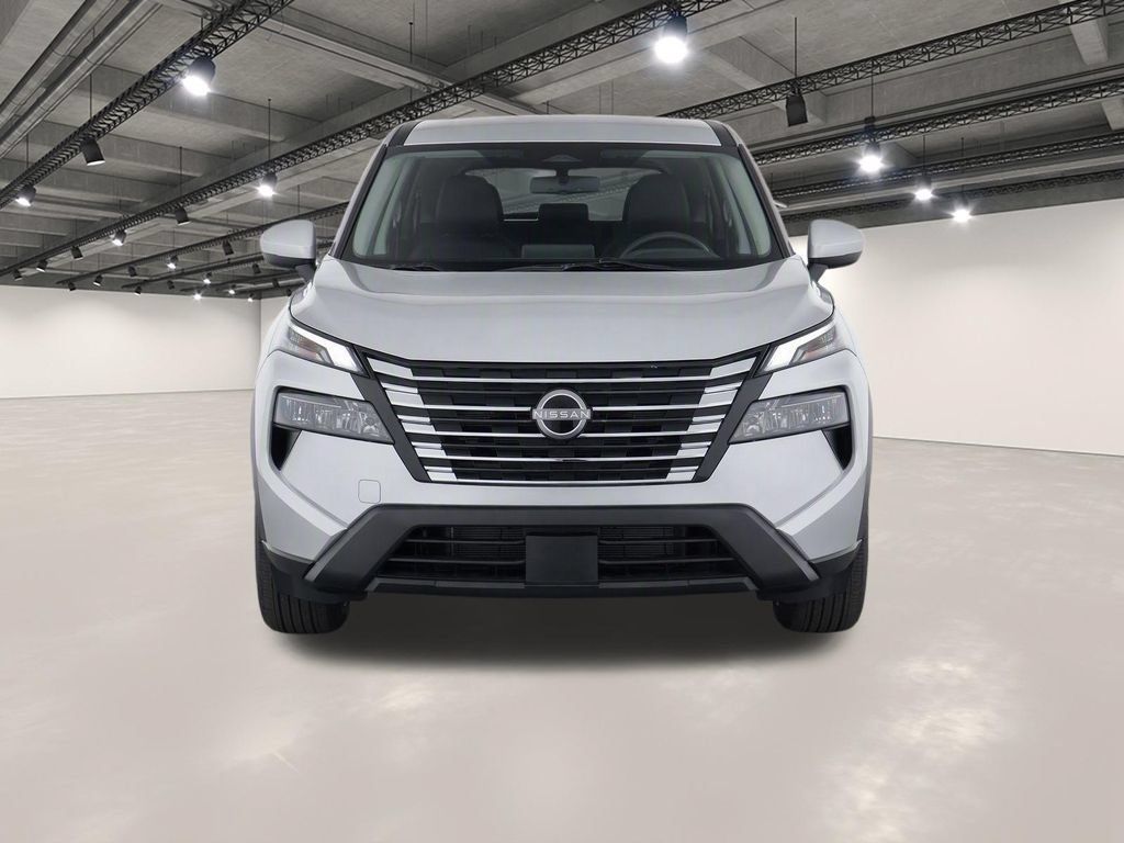 Used 2024 Nissan Rogue SV FWD image 5