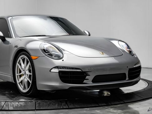 Used 2012 Porsche 911 Carrera S RWD image 25