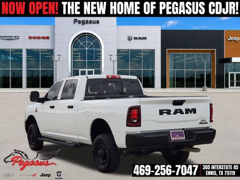 Used 2025 RAM 2500 Tradesman AWD/4WD image 4