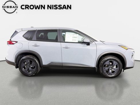 New 2026 Nissan Rogue SV FWD image 4