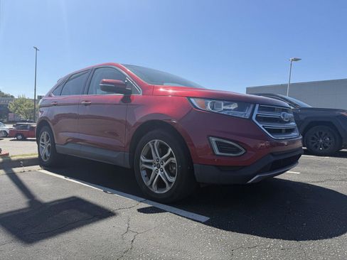 Used 2016 Ford Edge Titanium image 11