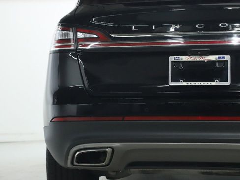 Certified 2022 Lincoln Nautilus Reserve AWD/4WD image 44