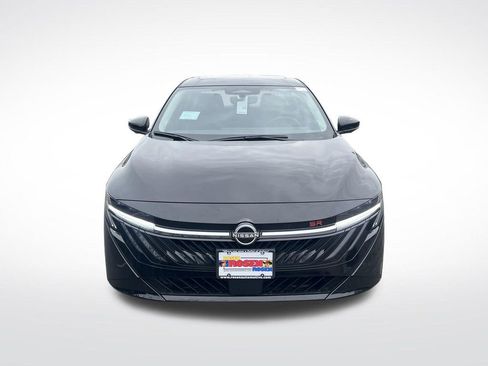 New 2026 Nissan Sentra SR w/ SR Premium Package FWD image 8