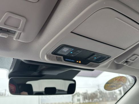 Used 2021 Ford Mustang Mach-E Premium image 36