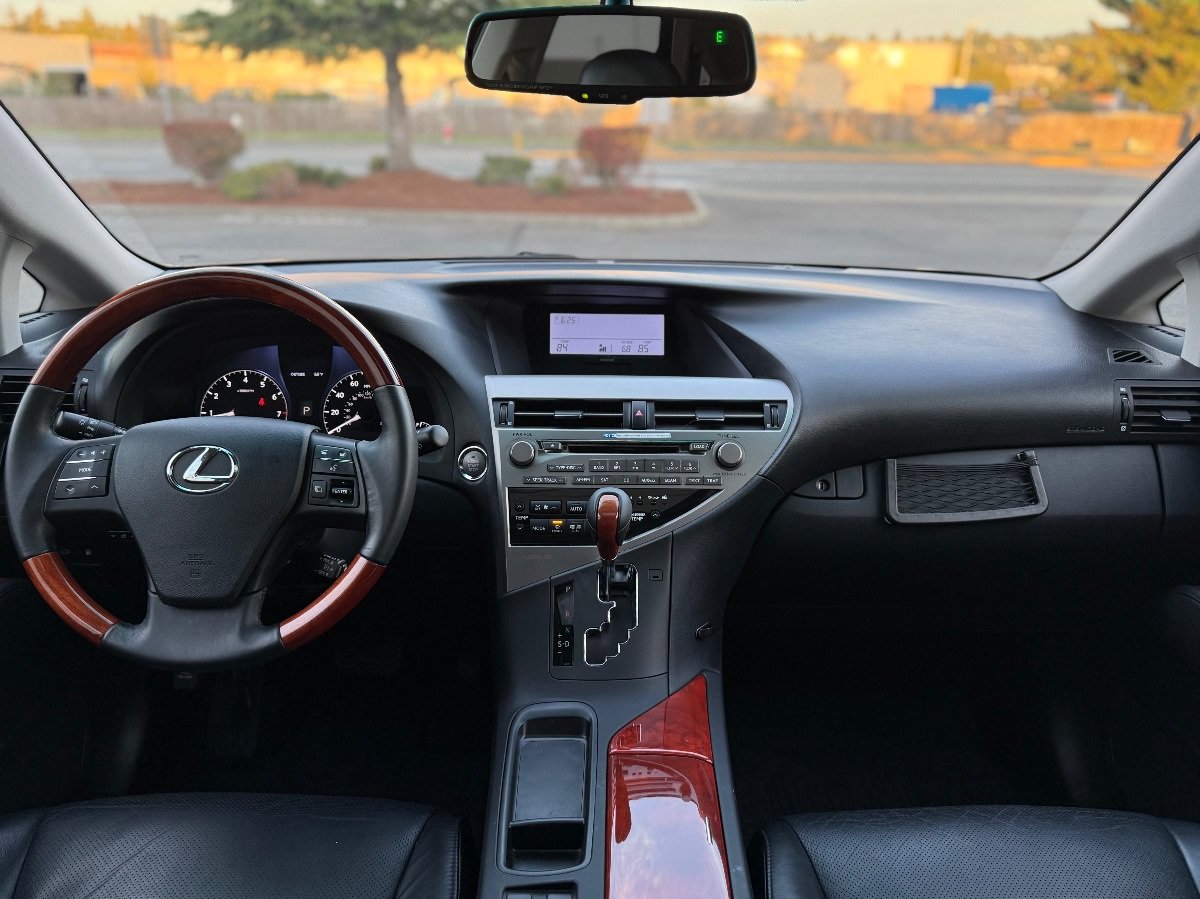 Used 2010 Lexus RX 350 AWD w/ Premium Pkg image 24
