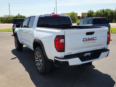 Used 2023 GMC Canyon AT4 w/ AT4 Premium Package image 3