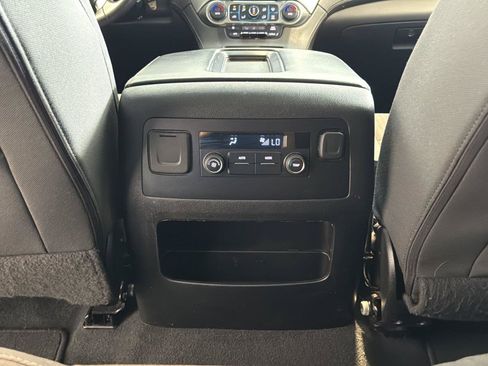 Used 2020 Chevrolet Tahoe LS RWD image 29