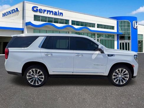 Used 2022 GMC Yukon Denali AWD/4WD image 4