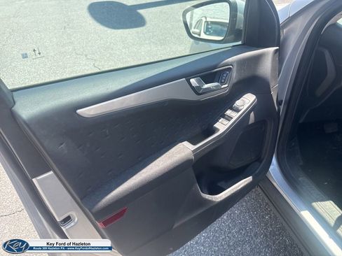 Used 2020 Ford Escape SE AWD/4WD image 15