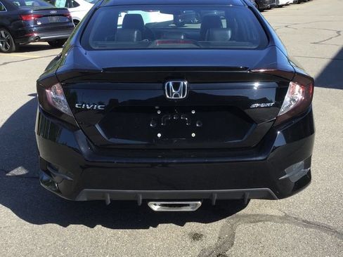 Used 2019 Honda Civic Sport image 4