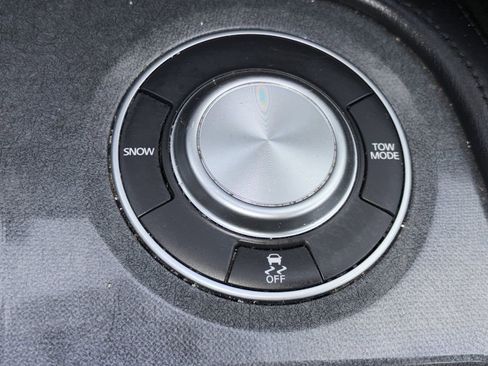 Certified 2023 Nissan Armada S RWD image 14