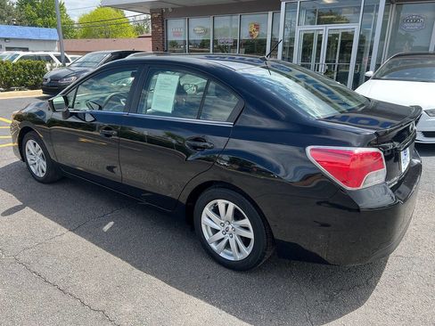 Used 2016 Subaru Impreza 2.0i Premium AWD/4WD image 12
