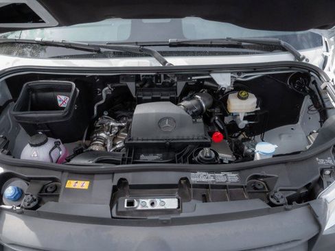 New 2025 Mercedes-Benz Sprinter 2500 image 23