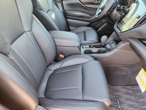 New 2026 Subaru Ascent Bronze Edition image 10