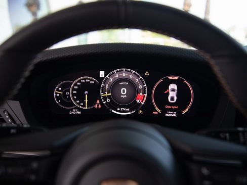 Certified 2026 Porsche 911 GT3 RWD image 14
