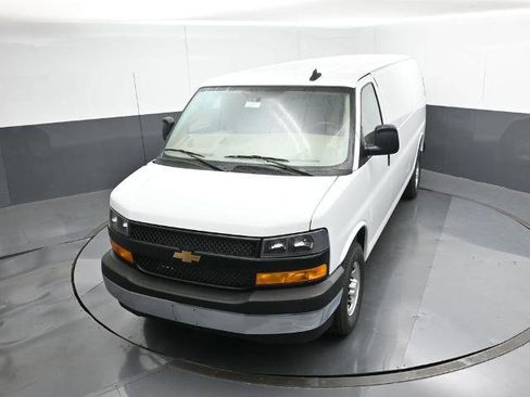 New 2025 Chevrolet Express 2500 Extended w/ Driver Convenience Package image 17