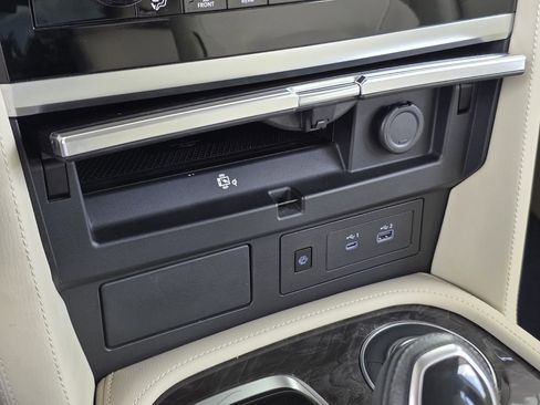 Used 2022 INFINITI QX80 Luxe w/ Cargo Package image 15