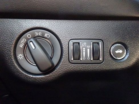 Used 2023 Dodge Challenger SRT Hellcat image 33