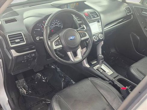 Used 2018 Subaru Forester 2.5i Limited AWD/4WD image 8