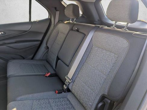 Used 2023 Chevrolet Equinox LT image 15
