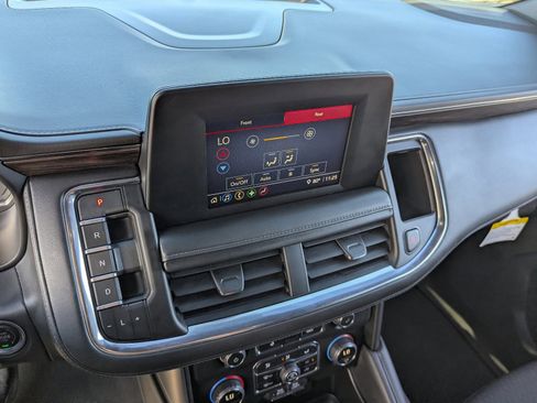 Used 2024 Chevrolet Tahoe LS image 26