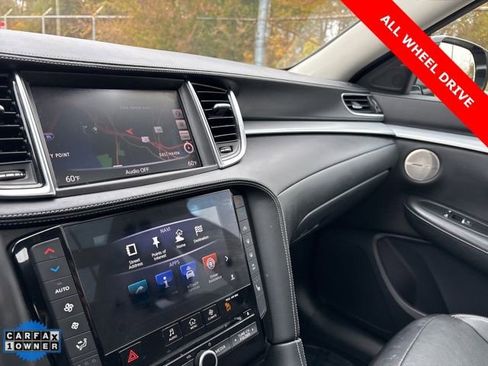 Used 2019 INFINITI QX50 Essential w/ Proactive Package image 18
