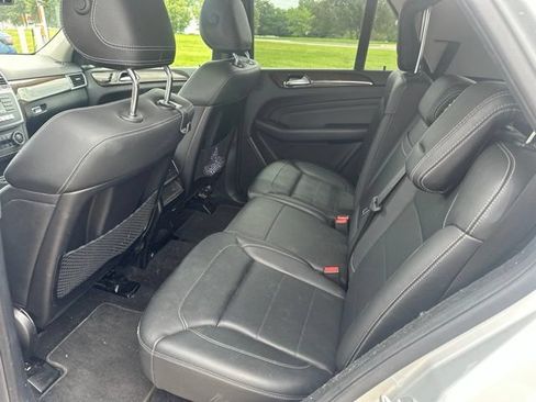 Used 2015 Mercedes-Benz ML 350 4MATIC image 12