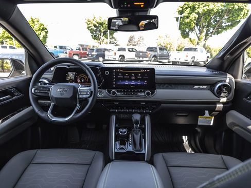 New 2026 Chevrolet Colorado ZR2 w/ ZR2 Bison Edition AWD/4WD image 29