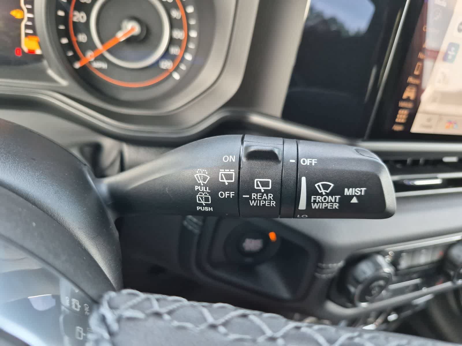 New 2026 Jeep Wrangler Unlimited Sahara AWD/4WD image 24