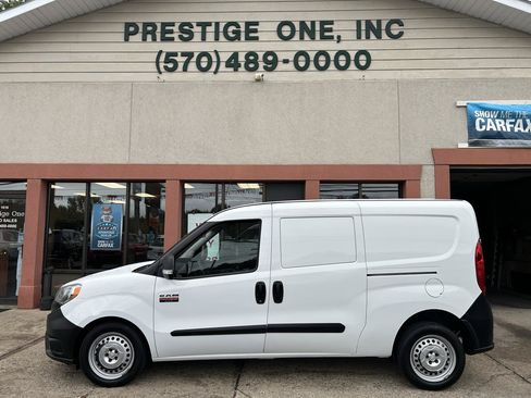 Used 2015 RAM ProMaster City Tradesman FWD image 3
