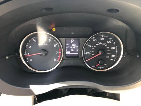 Used 2014 Subaru Crosstrek 2.0i Limited AWD/4WD image 18