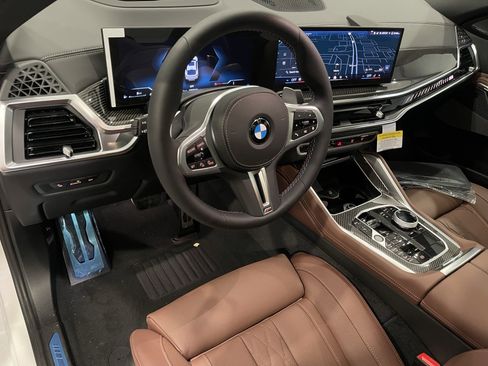 New 2026 BMW X6 M60i image 7