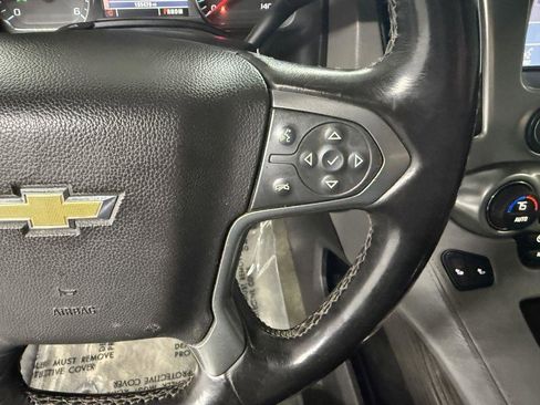 Used 2015 Chevrolet Suburban LT AWD/4WD image 18